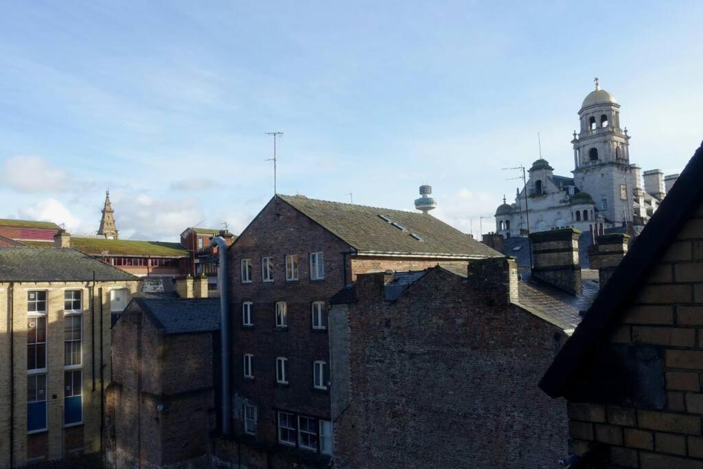 Stylish City-Centre Apartment With Balcony Liverpool Exteriör bild