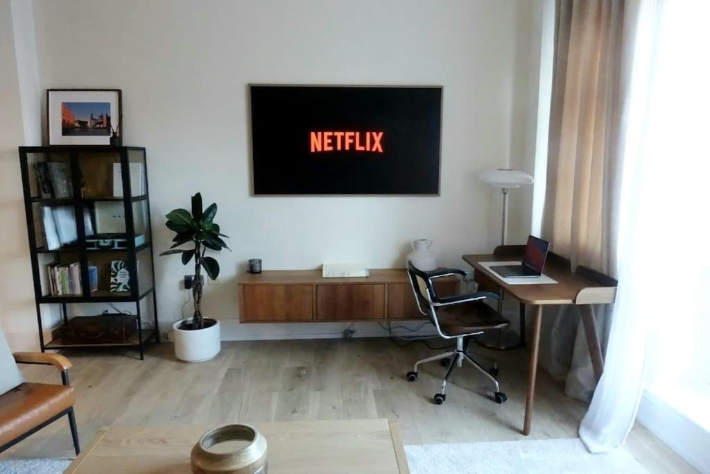 Stylish City-Centre Apartment With Balcony Liverpool Exteriör bild